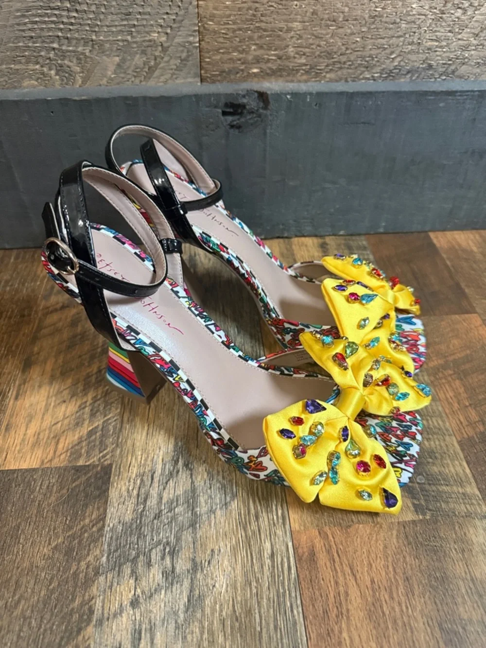 Betsey Johnson Loise Jeweled Bow Rainbow Heel Sandals Size 11